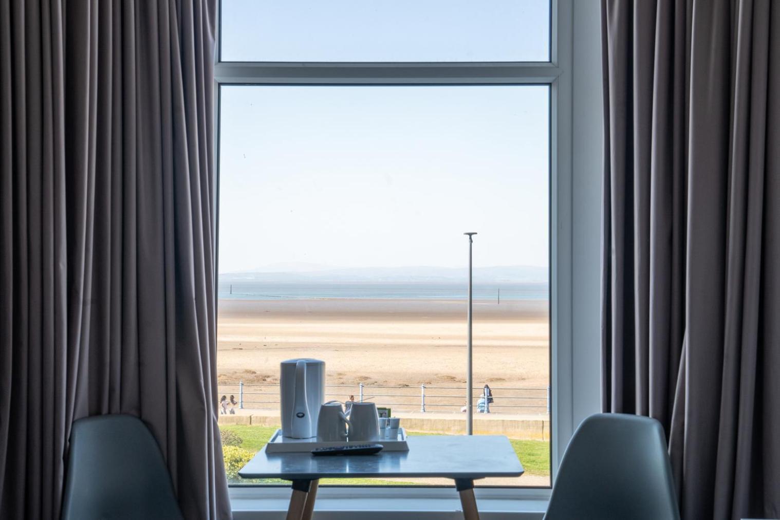 The Clifton Seafront Hotel Morecambe Kültér fotó