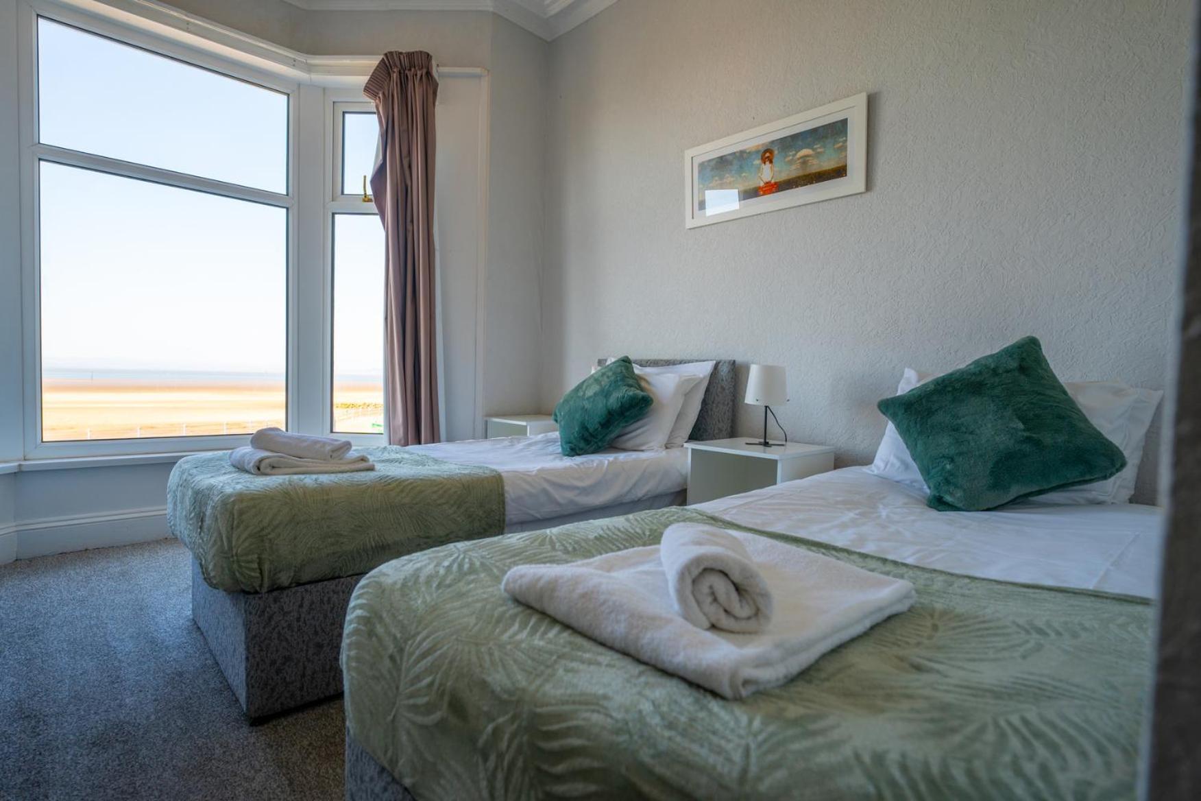 The Clifton Seafront Hotel Morecambe Kültér fotó