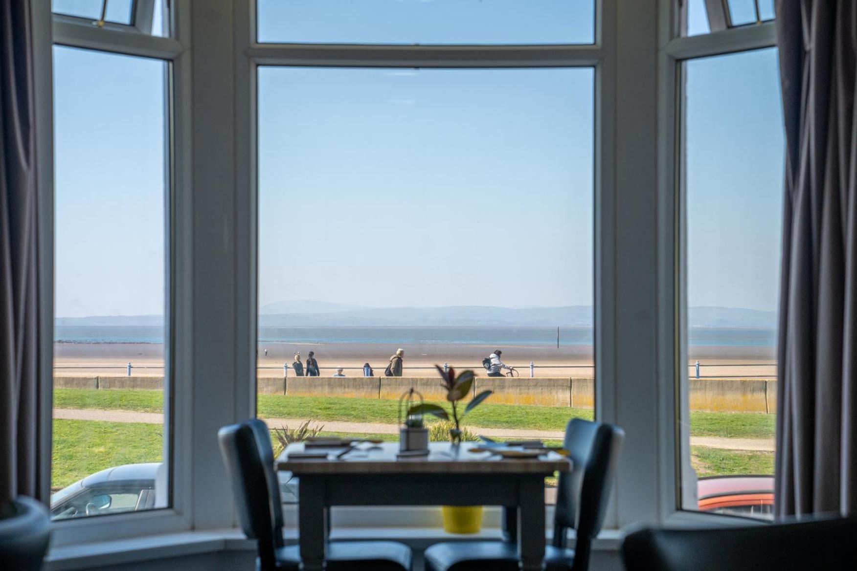 The Clifton Seafront Hotel Morecambe Kültér fotó